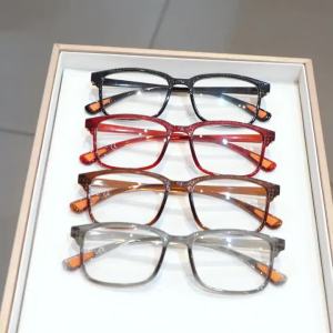 3PCS New Ultra-Light Reading Glasses for Men and Women with Simple Design