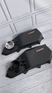 COVER FILTER VELOSCOPE VARIO 125 150 MODEL SLIM DENGAN CORONG UDARA UNTUK MOTOR VARIO 125 (SEMUA TAHUN) VARIO 150 (SEMUA TAHUN) PCX 150 CBU (TAHUN 2012 - 2014) SUDAH TERMASUK STIKER VELOCOPE TIDAK TERMASUK BAUT PEMASANGAN BISA MENGGUNAKAN BAUT BAWAAN