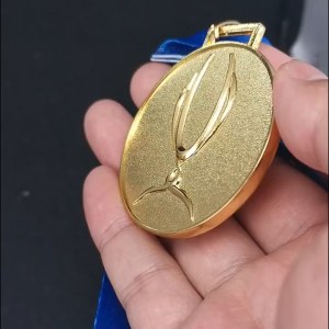 2018-25 FIFA Intercontinental Cup Super Cup Club World Cup Real Madrid Manchester City Liverpool Bayern Chelsea Fan Memorial Champion Medal