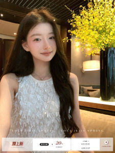 Baroque Moonlight Design Sequin Sleeveless Round Neck Short Top