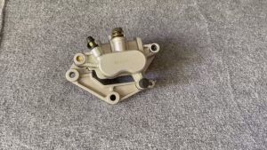 Heo Phanh Trước Honda Cb125t