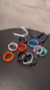 OPPO Band Replacement Watch Strap for Oppo Band Fitness Tracker Soft for OPPO Band Silicone Watch Strap Watchband for Oppo Smart Band Smartwatch Sport Wristband Bracelet Belt Accessories Silicone Strap Replacement Wristband for OnePlus Band / OPPO Band