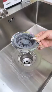 Stainless Steel Universal Kitchen Sink Strainer with Stopper Anti-Odor Basket Filter for Drain