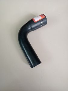 SELANG RADIATOR COLT T-120 ATAS  BAWAH ( MITSUBISHI)