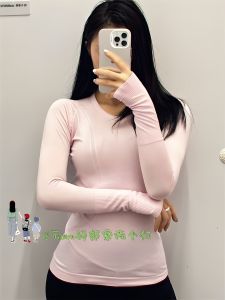 เสื้อยืดคอกลมแขนยาวทรงสลิมฟิตสำหรับออกกำลังกาย โยคะ ฟิตเนส สำหรับผู้หญิง ทรงหวาน ฤดูใบไม้ผลิ 2025 วัสดุอื่นๆ