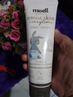 MOELL BODY LOTION