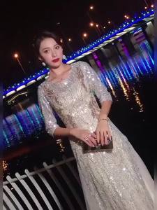 DINNER DRESS New silver sequins long annual meeting banquet evening dress high-end luxury womens dresses 优雅气质高级质感银色亮片轻奢晚宴礼服
