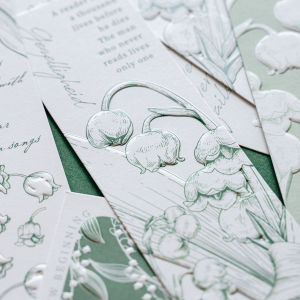 Stickers Punk | Lightweight Retro Bookmarks with Bellflower Design in Soft Pastel Green