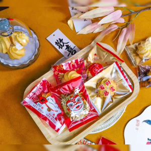 新年饼干包装袋100张√现货Biscuits candy packaging plastics bag🚚READY STOCK ✔️100PCS CNY candy packaging plastic bag包装袋 / 新年机封包袋Festive Embossed Lucky Cat/Circle/Camouflage Candy Wrapping Bags 100pcs - Ready Stock