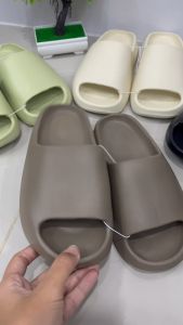 H รองเท้าแตะ รองเท้าลำลอง ใส่ได้ทั้งชายหญิง รุ่น BAN 5 มีสีดำ เขียว ครีม น้ำตาล  มีไซส์ 36-45