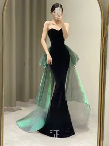 ชุดราตรีผ้ากำมะหยี่สีดำ ชุดแต่งงาน ชุดราตรี เอวกลาง แขนกุด กระโปรงทรงเอ สำหรับงานวันเกิด งานปาร์ตี้ งานแต่งงาน งานปาร์ตี้ของบริษัท