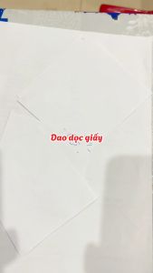Dao rọc giấy Deli 2058 chất liệu kim loại với lưỡi thép SK5