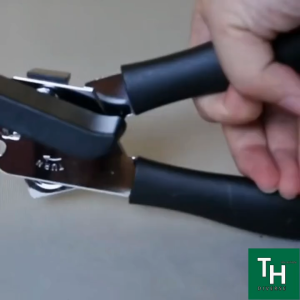 Dụng cụ khui hộp đa năng (TH39)