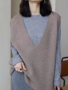 Retro New Year Red V-Neck Knitted Sweater Vest Womens Autumn Winter Soft Cozy Sleeveless Inner Wear Mid-Length Top