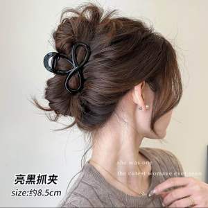 【ReadyStock】🔥韩式鲨鱼夹 简约鲨鱼夹 简约发夹抓夹Plush Hair Clip Claw Korean Hair Clamp Hair Accessories Big Hair Clamp Big Hair Clip