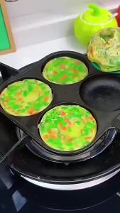 Cast iron four-hole omelette pan non-stick chemical-free coating breakfast pan household egg hamburger baking pan cooking tools