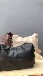 Tas Selempang Wanita Import SlingBag Cewek Kulit Pu Ada Gantungan Boneka 270564 7056