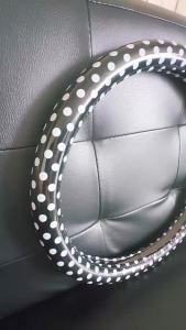 Vỏ Bọc Vô Lăng Ô Tô Đa Năng 38cm Bằng Da PVC Họa Tiết Chấm Bi Dễ Thương Phụ Kiện Trang Trí Ô Tô