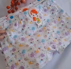 Baby Girl White Shorts with Hello Kitty and Character Print Elastic Waistband cotton spandex Boxer