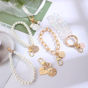 Creative Pearl Keychain Accessories for Bags and Cars Alloy Keyring Alternative Gift by Dodo Handmade