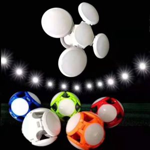 New Foldable LED Soccer Light 360 Degree Illumination Creative UFO Transformable Five-leaf Bulb Novelty Electronic Component