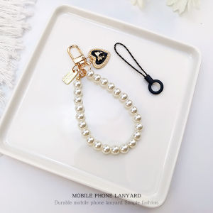 Mobile Phone Lanyard Satchel Pearl Shell Pendant Phone Chain Pendant Womens Classy Ins Style Handmade String Beads and round Beads Wrist Strap Phone Case Neutral Anti-Lost Hang Rope Fashion Trending New Arrival