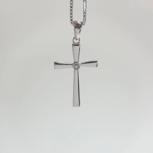 LAZO DIAMOND Minimalist Cross Diamond Pendant in 9k White Gold