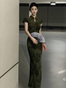 CHANGTONG | Modern Chinese Embroidered Cheongsam Fitted Elegant Long Dress