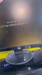 Màn hình máy tính để bàn LG L1742SE. Cũ như mới. Kèm dây nguồn và dây cáp