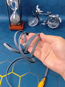 สายชาร์จ 4in1 ชาร์จเร็ว PD65W Fast Charging รองรับ iPhone/Type-C/Micro USB สลับหัวได้ ทนทาน พกพาง่าย