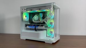 Gaming Desktop Ryzen 7 9800X3D With RTX 5070Ti Jonsbo D300 Casing