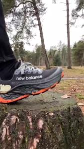 Sepatu Trail Running New Balance Fresh Foam X More Trail V3 - Black Cayenne Global