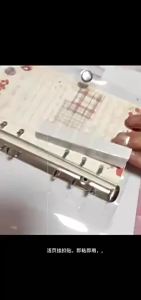 【100Pcs PVC Slot Hole Adhesive Hang Tags Hook Merchandise Box Bag Hangers Display】