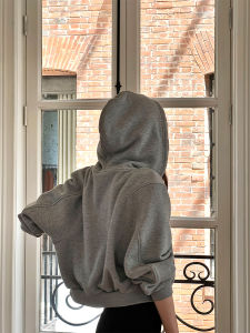 SOTHEA Stylish Short Grey Sweatshirt High Waist Casual Womens Two-Piece Set Streetwear Comfortable Cotton Blend Zipper Closure