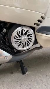 ỐP (CHỤP) QUẠT GIÓ XOAY CHO VESPA NHÔM CNC