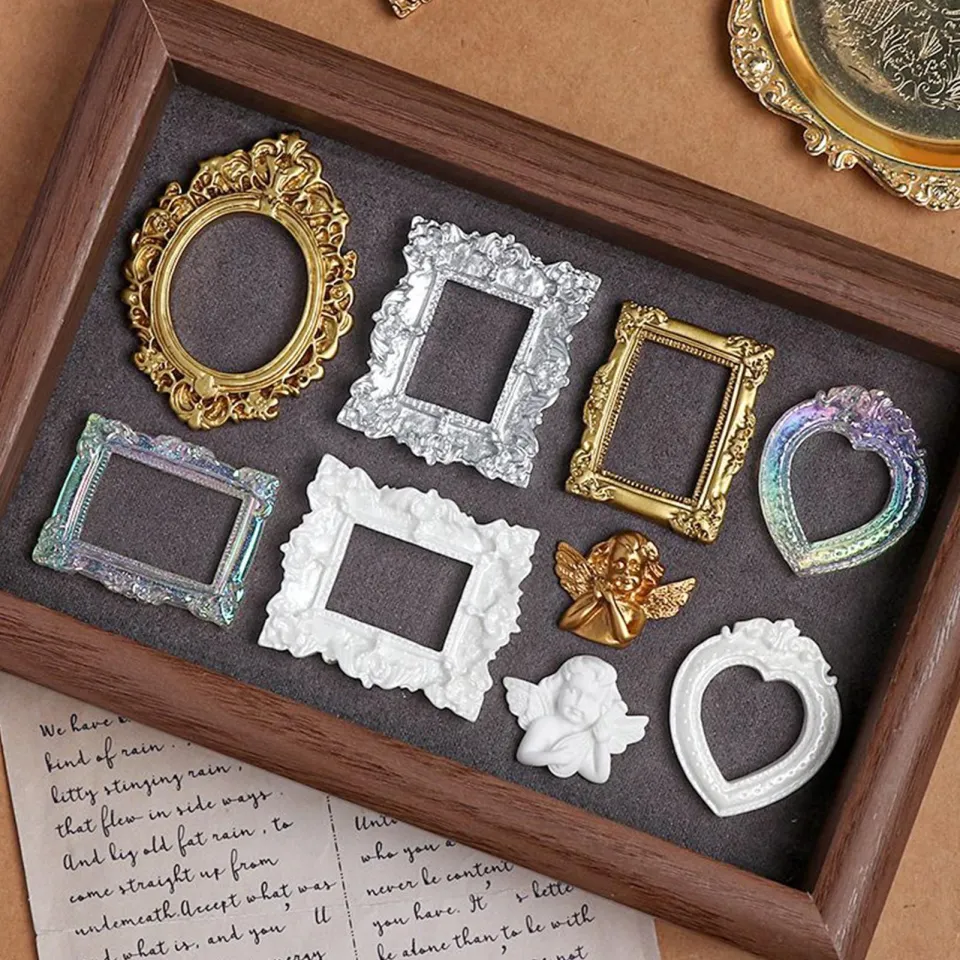 Vintage Compact Photo Frame Vintage Small Photo Frames At Auction Zip