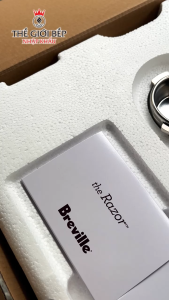 Máy pha cà phê Breville BES876BSSBNA1 – Tự động 15 Bar dung tích bình nước 2L công suất 1850W vỏ thép không gỉ cối xay thép bền bỉ tạo bọt sữa chuyên nghiệp