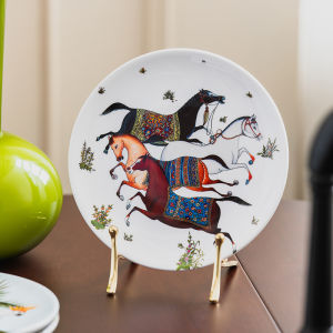 ชั้นวางจานทองแดงแบบตั้งสำหรับจัดแสดงและเก็บรักษาจาน จานตกแต่ง จานชุดอาหาร ฐานจาน จานแบบพับได้ อุปกรณ์ตกแต่งบ้านสไตล์ญี่ปุ่น