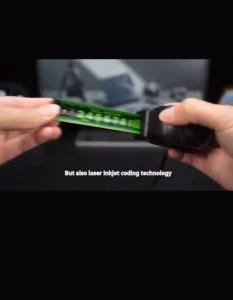 Super Bright Fluorescent Measuring Tape 5m/7.5m | Madaling Basahin Kahit Sa Madilim! | Anti-Rust & Nylon Coated | Perfect for Construction DIY Carpentry Home Renovation | Sobrang Tibay na Reinforced Case | Accurate Metric & Imperial Scale