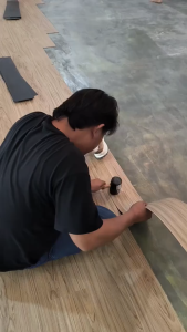 (1m²) Vinyl Lantai Aestetic Motif Serat Kayu Anti Rayap Anti Air Vinyl Flooring