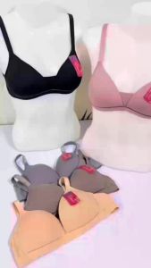 ES เสื้อชั้นในผู้หญิงไซส์ใหญ่ เสื้อในไร้โครง เบาและบาง ดันทรง เสื้อใน ผ้านิ่ม ทรงสวยใส่สบาย