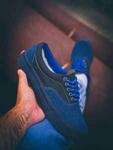 High-End Blue Black Vintage Canvas Skate Shoes Casual Sneakers Youth Low Top Flat Heel Wear Resistant Rubber Outsole Shoes