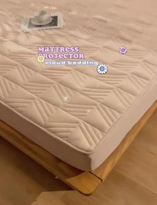 Mattress Protector Tilam Cover Fitted Bedsheet Cadar King/Single/Queen Bedsheet