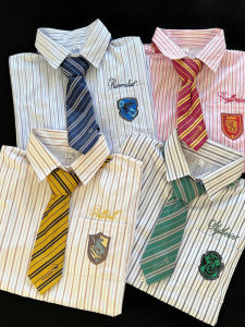 เสื้อเชิ้ตแขนสั้นลายทางทรงหลวม Harry Potter คอกลม ผ้าโพลีเอสเตอร์ ใส่สบาย สไตล์ฤดูร้อน สำหรับผู้ชายและผู้หญิง