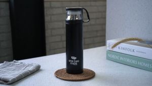 TERMOS BOTOL MINUMAN CUP BOTTLE AIR DINGIN PANAS PORTABLE MINIMALIS