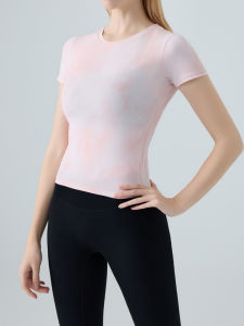เสื้อยืดคอกลมแขนสั้นฤดูร้อนสำหรับผู้หญิง อบแห้งเร็ว ออกกำลังกาย วิ่ง โยคะ เสื้อผ้ากีฬาลำลอง ผ้าไนลอน ระบายอากาศได้ดี