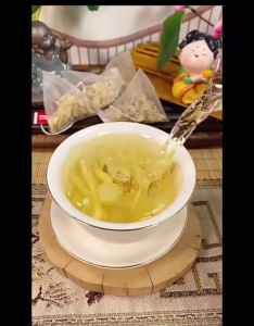 Four treasures of vitality tea Codonopsis Radix Radix Radix Radix Radix Radix Radix Radix Ophiopogon four treasures of water tea bag to remove moisture from belly元气四宝茶党参黄芪西洋参麦冬泡水四宝养生袋装茶包大肚子去湿气