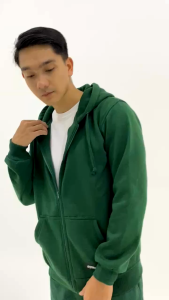 Steigen Zipper Hoodie Fleece Green Bottle: Kaos Hoodie Nyaman & Tahan Lama