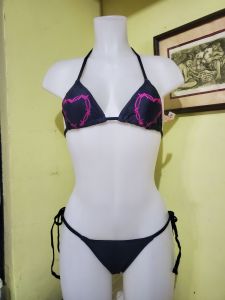 SALE!!! STYLISH BRAND NEW SWIM WEAR EXTRA SMALL WITH PADDINGS DOUBLE LININGS STRETCHABLE NYLON SPANDEX FABRIC