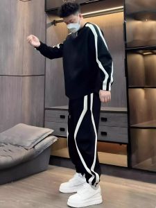 Autumn 2024 Mens Casual Sportswear Set round Neck Sweatshirt And Pants Trousers Striped Patchwork Loose Fit Long Sleeve